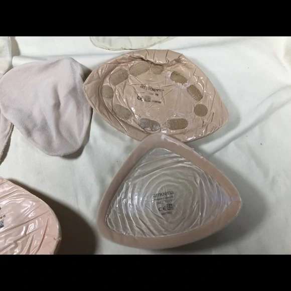 Set of 4 Breast Forms Covers and Case Amoena & ABC Bras